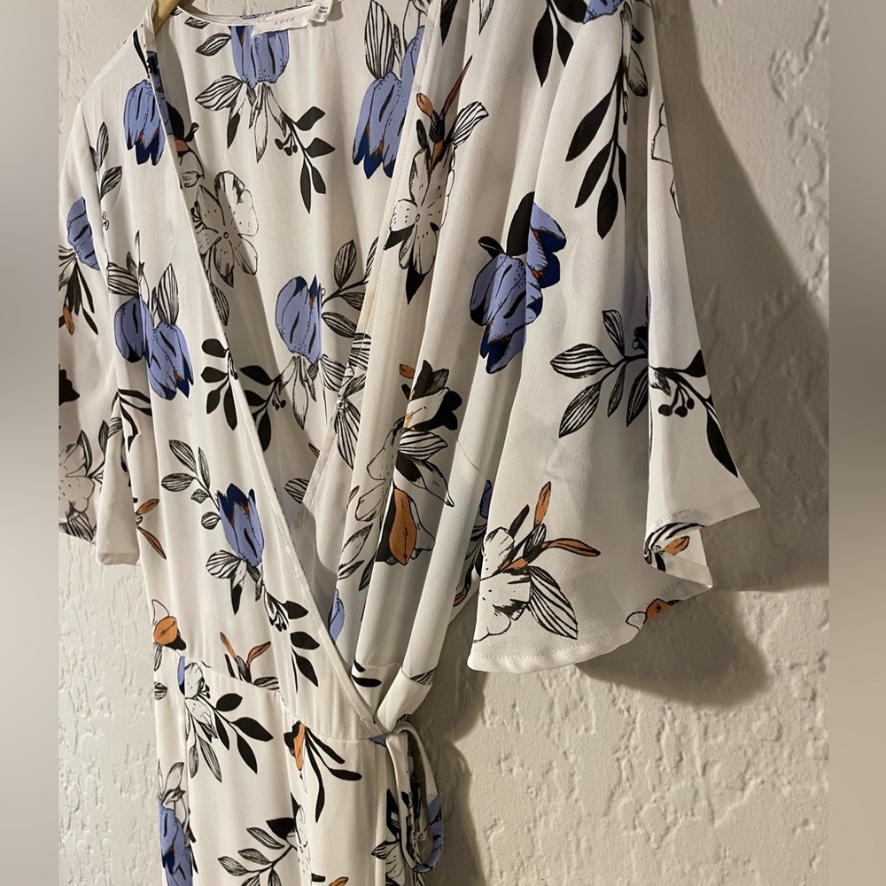 LUSH Floral Maxi Wrap Dress - L